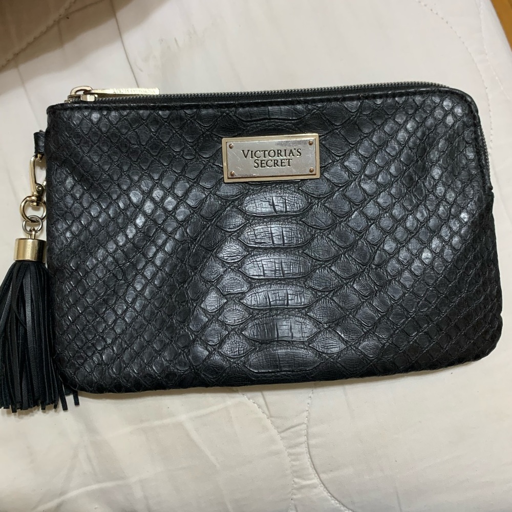 Victoria secret pouch